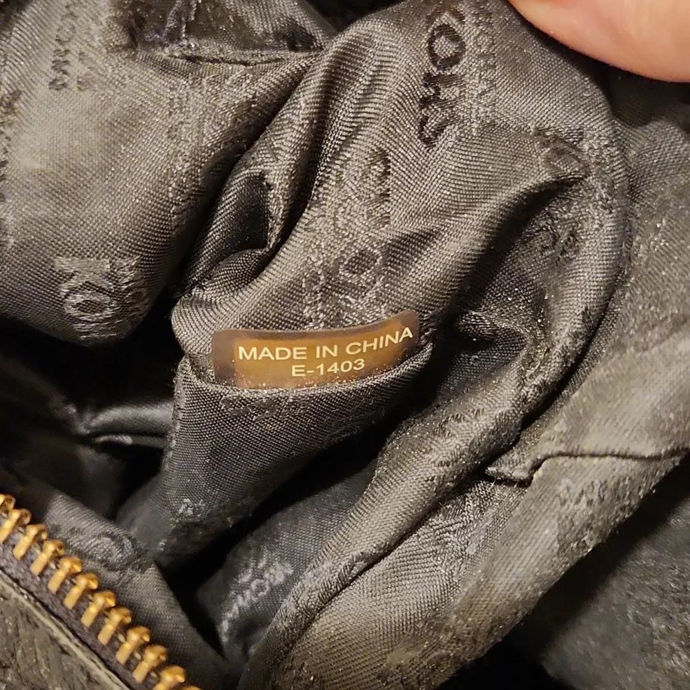 Michael Michael Kors, Black & Gold Satchel Purse - Picture 13 of 16